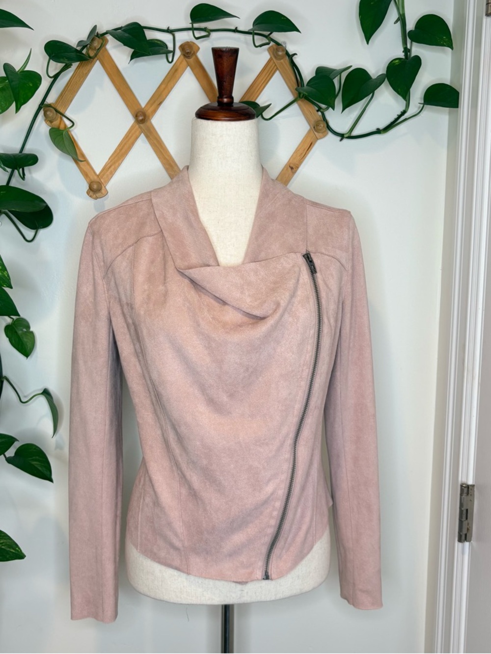 BLANK NYC Pink Faux Suede Drape Front Asymmetrical Moto Cowl Neck Jacket - Picture 7 of 11